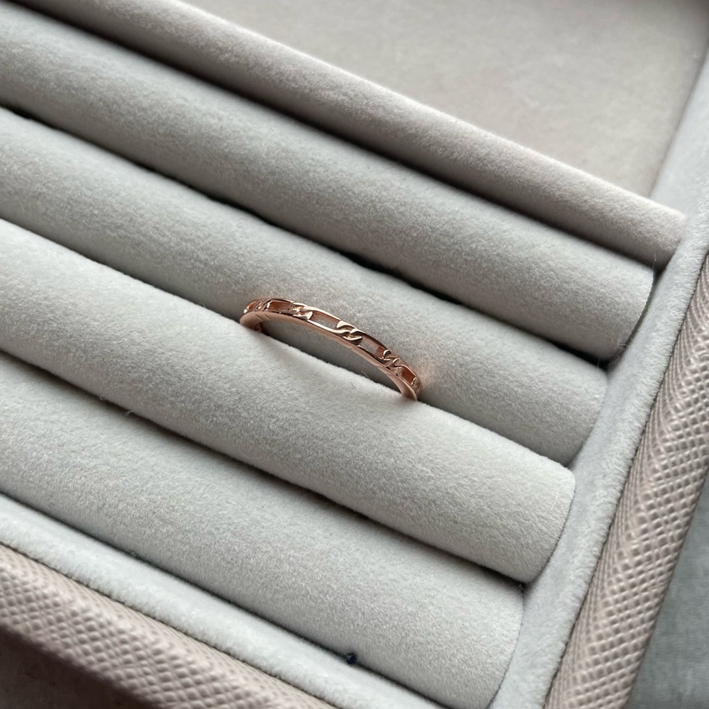 Dainty Rose Gold Chain Ring